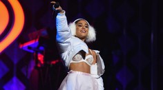 Najskôr Rihanna, teraz Ariana Grande: Z ďalšej speváčky je blondína