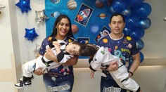 Dokázali to pomocou virtuálnej reality. Lekári oddelili dvojčatá zrastené lebkou