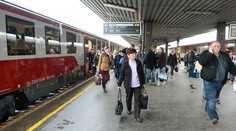 Pre nedostatok rušňovodičov zrušili v Bratislavskom kraji 14 vlakov. Tieto spoje vo štvrtok nepôjdu