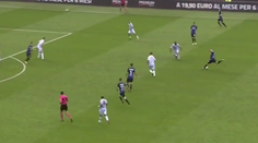 VIDEO: Krásna ďalekonosná Škriniarova strela skončila iba na brvne, Inter aj tak vyhral