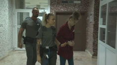 Bodla manžela do hrude a pri úteku nabúrala s dvoma deťmi v aute. Košičanka si na súde vypočula trest