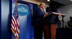 Viacero médií prerušilo vysielanie z Trumpovej tlačovej konferencie