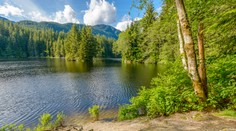 Boj proti horúčavám: Kúpu sa zásadne bez plaviek