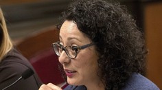 Aktivistka z hnutia #MeToo čelí obvineniu zo sexuálneho obťažovania