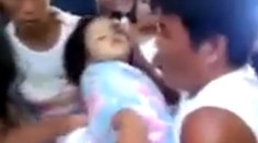 VIDEO: Trojročné dievčatko ožilo na vlastnom pohrebe!