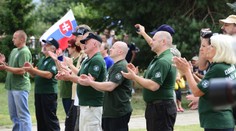 Kotlebovci si chceli uctiť národovcov výstupom na Kriváň, vyliezli však na nesprávny vrch