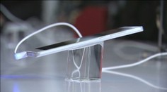 Platba mobilom? Asi najzbytočnejší vynález