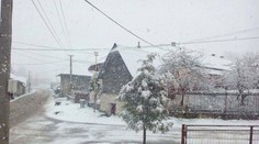 Husté sneženie v Brutovciach. Obyvatelia zažili počasie ako v najväčšej zime