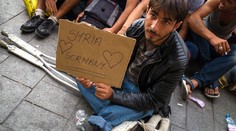 Noc na maďarsko-rakúskych hraniciach bola pokojná