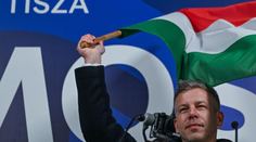 Kto je Péter Magyar? Bývalý spojenec Orbána mu vo voľbách uštedril obrovskú nakladačku