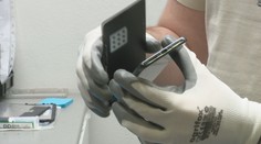 Mobilné telefóny čaká revolúcia. Batérie si budete môcť vymeniť aj bez servisu, EÚ si od toho sľubuje menej odpadu