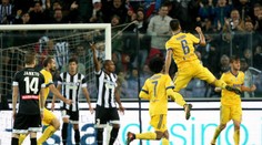 Juventus deklasoval Udinese 6:2, hetrik Khediru