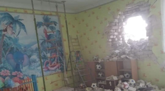 Johnson: Útok na materskú školu v Donbase bol provokáciou s cieľom vytvoriť zámienku pre ruskú agresiu