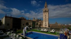 Španielsko hlási rekordne nízky počet mŕtvych za uplynulé dva mesiace