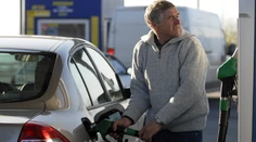Dostanú sa ceny benzínu až k sume 1,4 eura za liter? Jasná odpoveď analytika