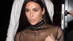 Kardashianka opäť šokuje. Pozrite sa, čo si porobila s nechtami