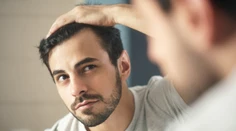 Vitamíny, ktoré zastavujú vypadávanie, podporujú rast a obnovu vlasov