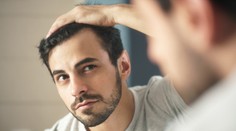 Vitamíny, ktoré zastavujú vypadávanie, podporujú rast a obnovu vlasov