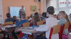 Učitelia nesúhlasia s regionálnymi príplatkami tak, ako ich nastavilo ministerstvo