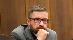 Poliačik sa ospravedlnil za vyjadrenia v pléne. Do duše mu prehovorila učiteľka jeho syna