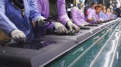 Samsung v Galante začal prepúšťať ľudí, niektorí dostanú aj televízor