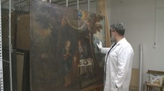 Obrazy vníma ako lekár pacientov a nechce vedieť ich hodnotu. Rozprávali sme sa s reštaurátorom Miroslavom Slúkom