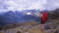 V horách na Novom Zélande našli opustenú českú turistku, mesiac čakala na záchranu