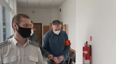 Za zneužitie šiestich chlapcov dostal znížený trest, knihovník sa k sexuálnym činom priznal