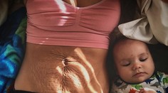 Dvojnásobná mamička otvorene: Temné stránky tehotenstva a materstva