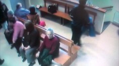 Zlodej sa u lekára poriadne prerátal! Pri krádeži ho zachytila kamera