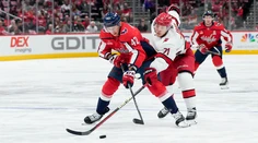 Štyria Slováci v zápasoch NHL, nebodoval ani jeden