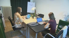 Založili internetovú poradňu pre mladých: Ozývajú sa nám aj zo skrine, kde sa ukrývajú