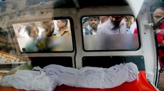 Ind na smrť dobodal 14 príbuzných vrátane siedmich detí. Potom sa obesil