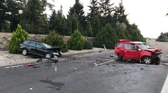 Čelná zrážka sa mu stala osudnou. Pri Senci zomrel muž (†60), ťažko zranenú ženu odvážal vrtuľník