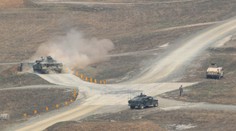 Ovečkin a spol. sa počas voľného dňa vozili na tanku