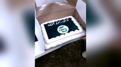 Majú čo vysvetľovať. Zákazníkovi upiekli tortu v tvare vlajky Islamského štátu