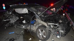 Z auta zostal len vrak. Vodič prežil, no spolujazdkyňa pri nehode neďaleko Trnavy zahynula