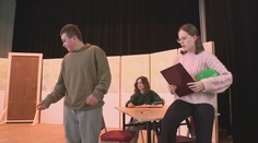 Rozprávajú príbehy ľudí, ktorí trpia Parkinsonovou chorobou. Študenti pomáhajú robiť osvetu