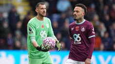 Líder dvakrát našiel recept na Dúbravku. Manchester United zachraňoval aspoň bod