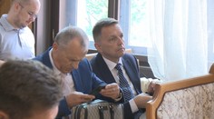 Peter Kažimír vypovedal ako svedok v úplatkárskej kauze. On sám však čelí obžalobe z podplácania