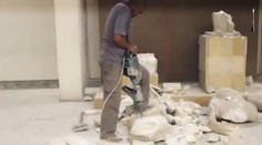 Islamský štát opäť ničil historické artefakty