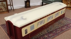 Morbídne, ale reálne. Aj v týchto truhlách pochovávajú ľudí