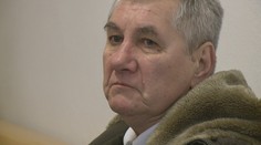 Syn počúval strašné detaily o smrti matky. Údajný vrah ale opakuje, že je nevinný