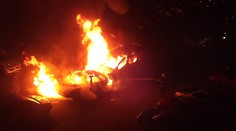 Bratislavčanov zobudilo v noci horiace auto