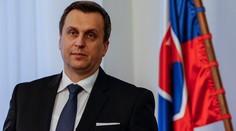 Danko naďalej leží na ARO, začína s rehabilitáciou