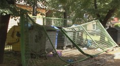 Opitý smetiar si splnil sen. Riadil smetiarske auto a popritom demoloval okolie