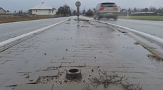 Ostrovčeky v strede cesty mali pomôcť. Teraz však predstavujú hrozbu nebezpečenstva