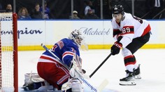 Ottawa dobyla New York a je na víťaznej vlne. Rangers vyrovnali negatívny rekord