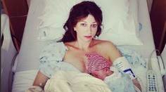 Pozrite si pôrod ženy, ktorá priviedla dieťa na svet online