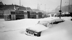 Pred 30 rokmi sme sa topili v snehu, v Bratislave boli až dvojmetrové záveje